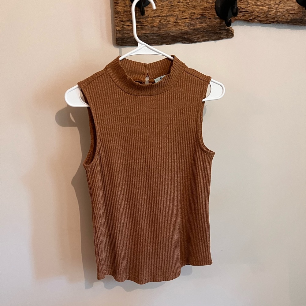 Boutique brand burnt orange sleeveless top